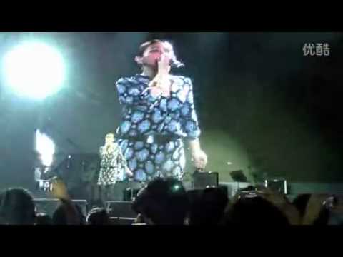 日照国际海洋音乐节-红色高跟鞋